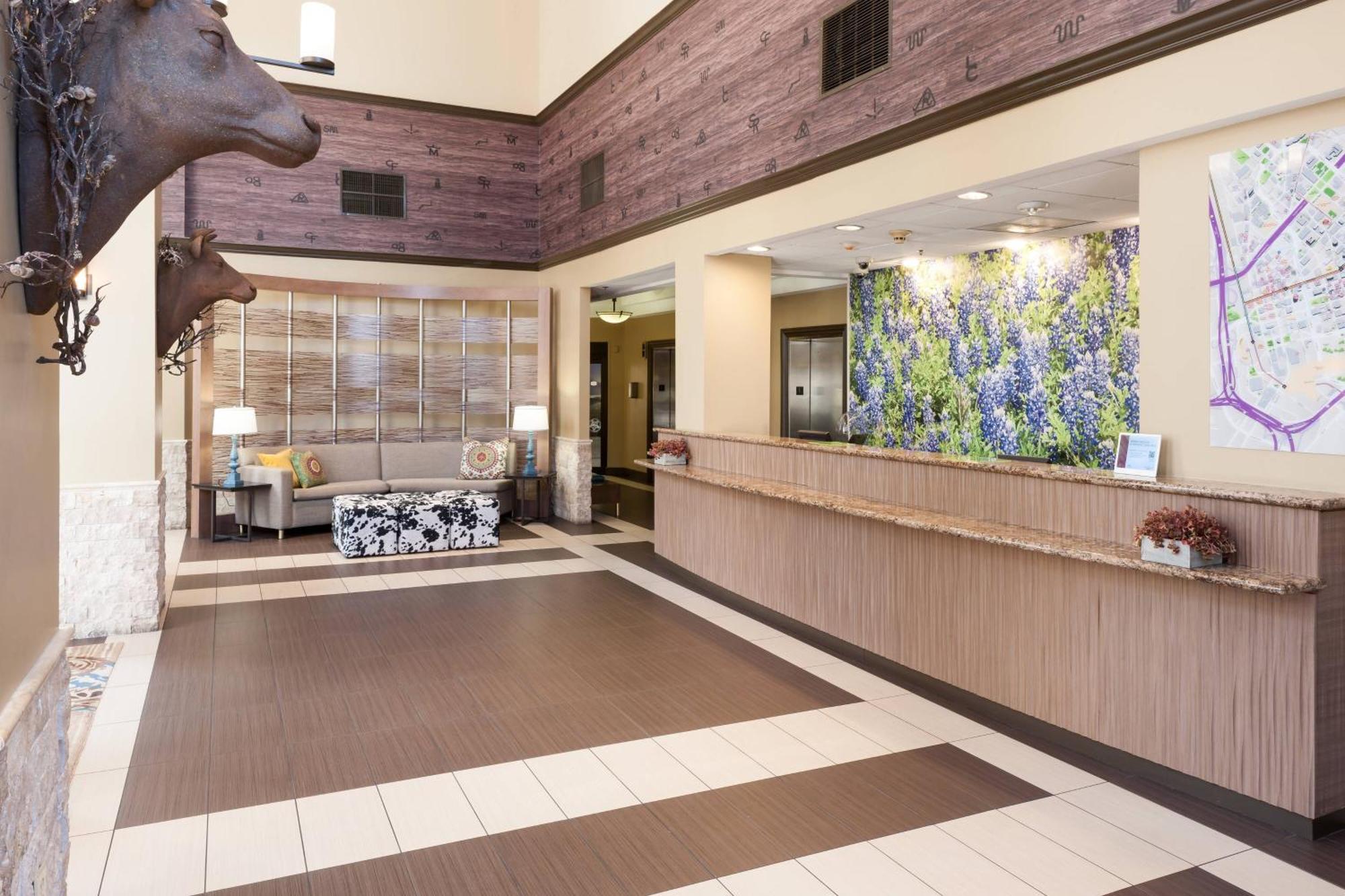 Springhill Suites By Marriott Dallas Downtown / West End Ngoại thất bức ảnh